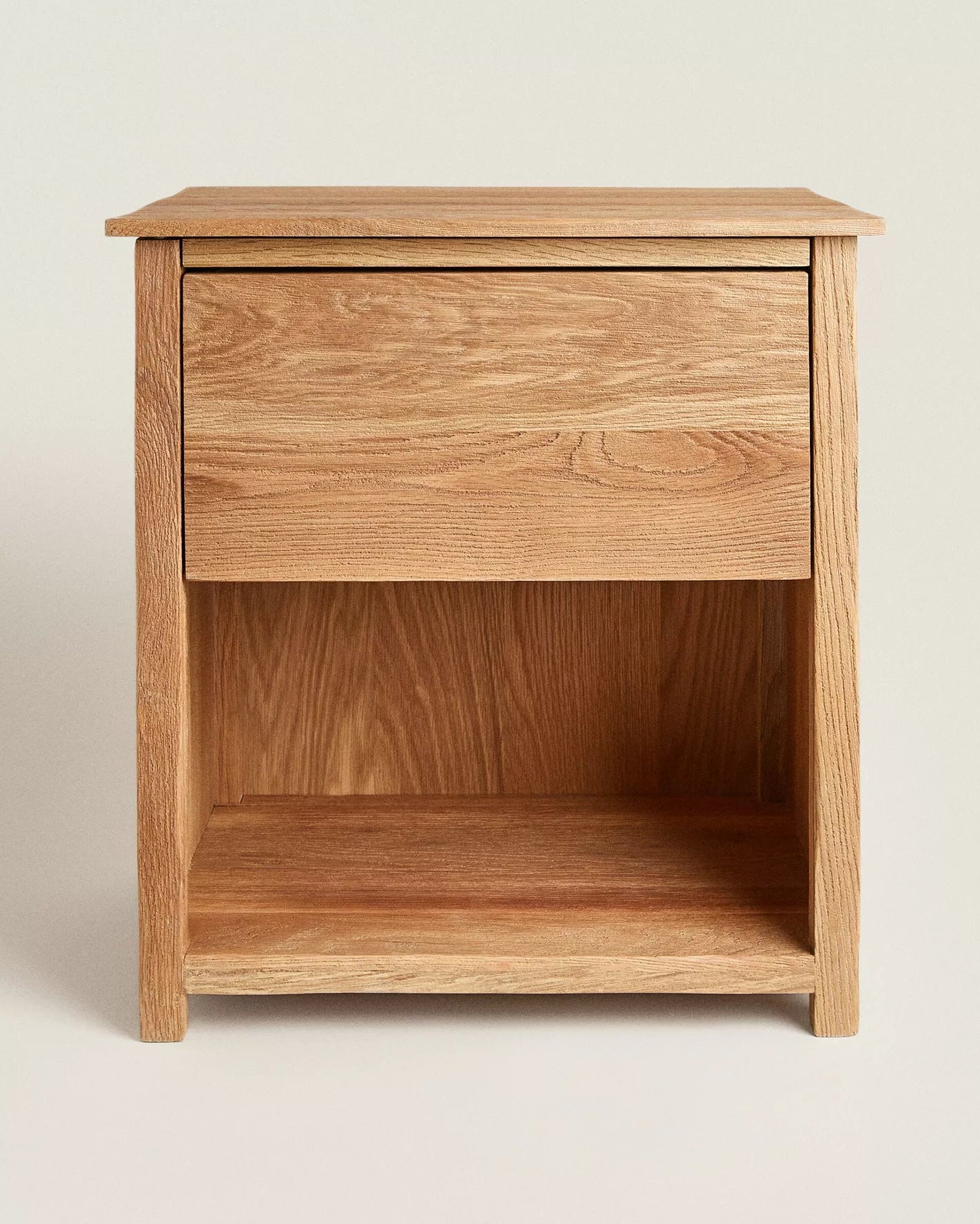 Table de chevet